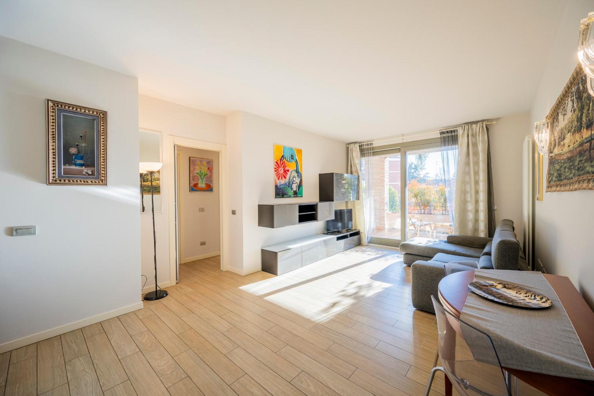 Balbi8 Apartment Парма Екстериор снимка