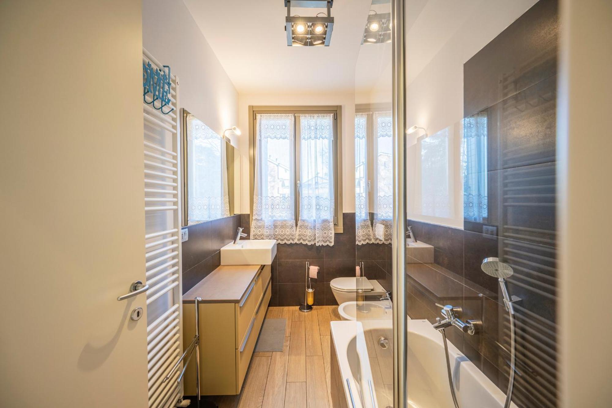 Balbi8 Apartment Парма Екстериор снимка